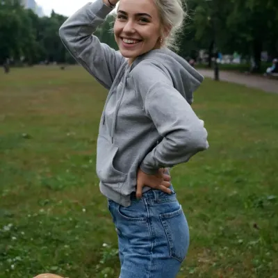 Аня